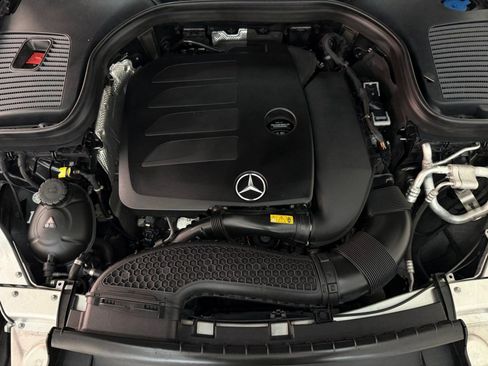 Used 2023 Mercedes-Benz GLC 300 4MATIC Coupe image 32