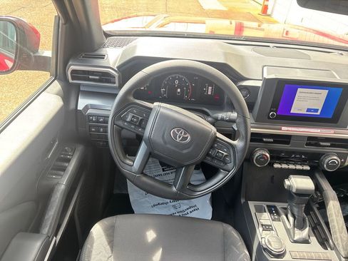 New 2026 Toyota Tacoma SR5 AWD/4WD image 3