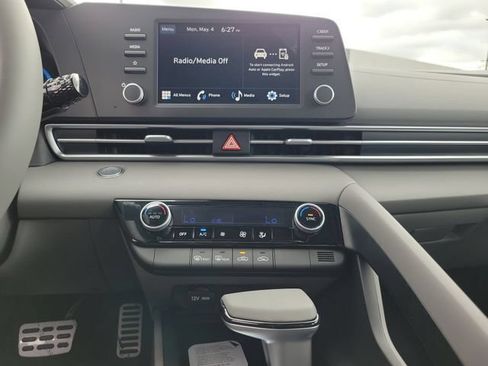 New 2026 Hyundai Elantra Sport FWD image 15
