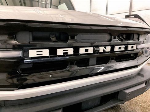 Used 2021 Ford Bronco Outer Banks AWD/4WD image 29