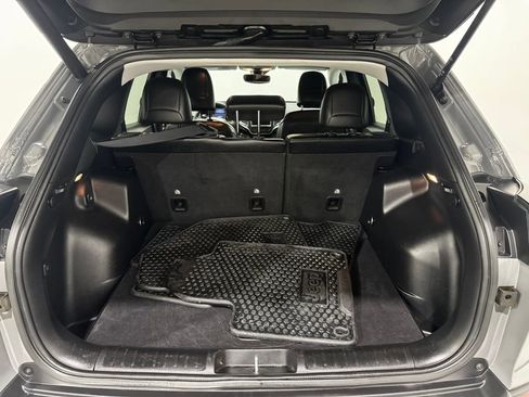 Used 2022 Jeep Cherokee Trailhawk w/ Comfort/Convenience Group image 24