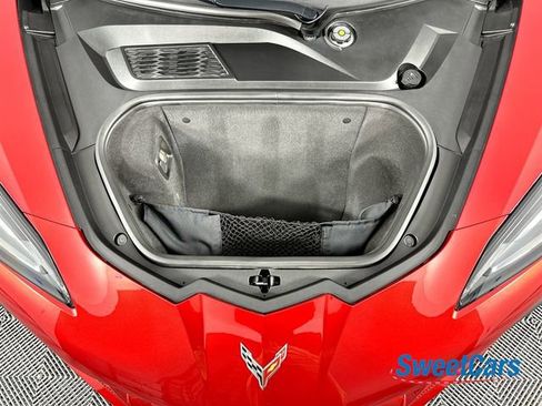 Used 2025 Chevrolet Corvette Z06 w/ Chrome Exterior Badge Package RWD image 37