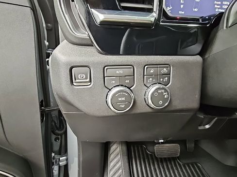 New 2026 GMC Sierra 1500 SLE w/ Preferred Package image 27