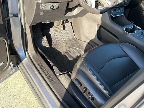 Used 2018 GMC Terrain SLT w/ Preferred Package AWD/4WD image 93