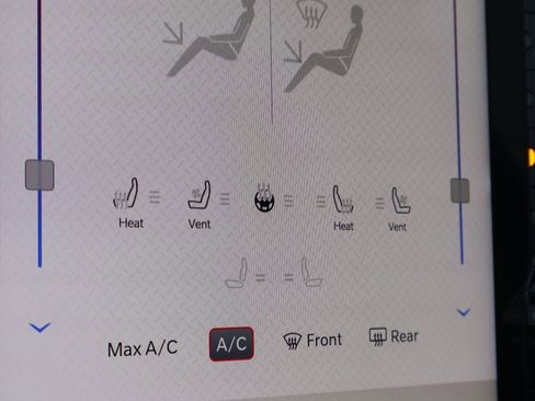 New 2026 RAM 1500 Laramie w/ Night Edition image 38