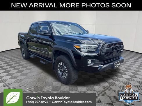Used 2023 Toyota Tacoma TRD Off-Road w/ Technology Package AWD/4WD image 1