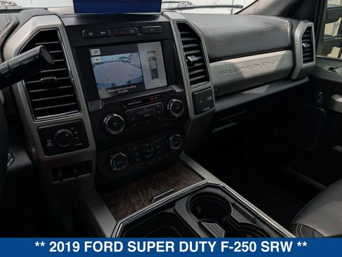 Certified 2019 Ford F250 Lariat w/ Lariat Ultimate Package AWD/4WD image 38