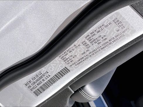 New 2025 Jeep Grand Cherokee Altitude AWD/4WD image 20