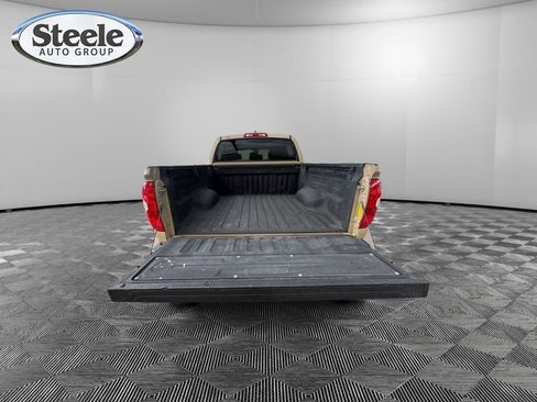 Used 2020 Toyota Tundra SR5 w/ SR5 Leather Package image 18