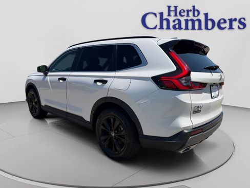 Used 2024 Honda CR-V Sport Touring image 3