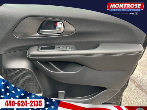 New 2026 Chrysler Voyager LX image 28