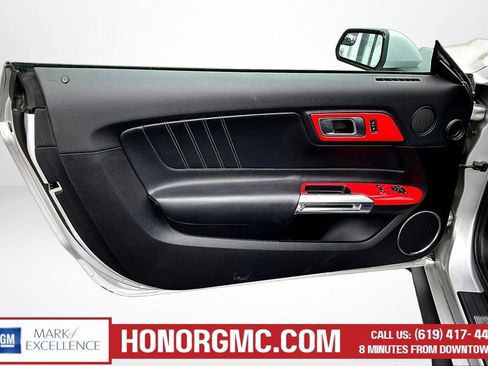Used 2018 Ford Mustang Premium RWD image 18