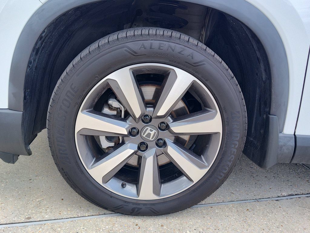 Used 2023 Honda Pilot Elite image 18