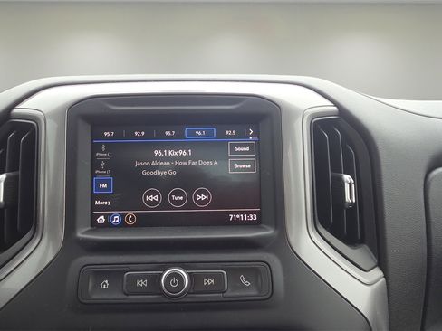 Used 2021 Chevrolet Silverado 1500 W/T w/ Trailering Package image 10