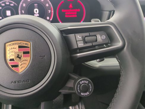 New 2026 Porsche Cayenne E-Hybrid Coupe AWD/4WD image 20