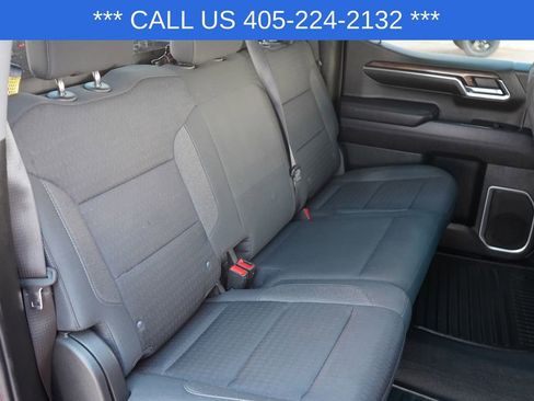 Used 2023 Chevrolet Silverado 1500 LT AWD/4WD image 29