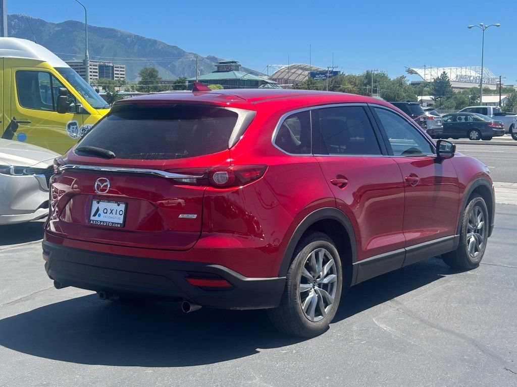 Used 2019 MAZDA CX-9 Touring w/ Touring Premium Package FWD image 4