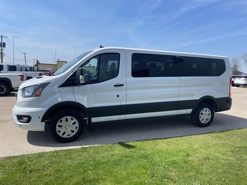 Used 2024 Ford Transit 350 XLT RWD image 9