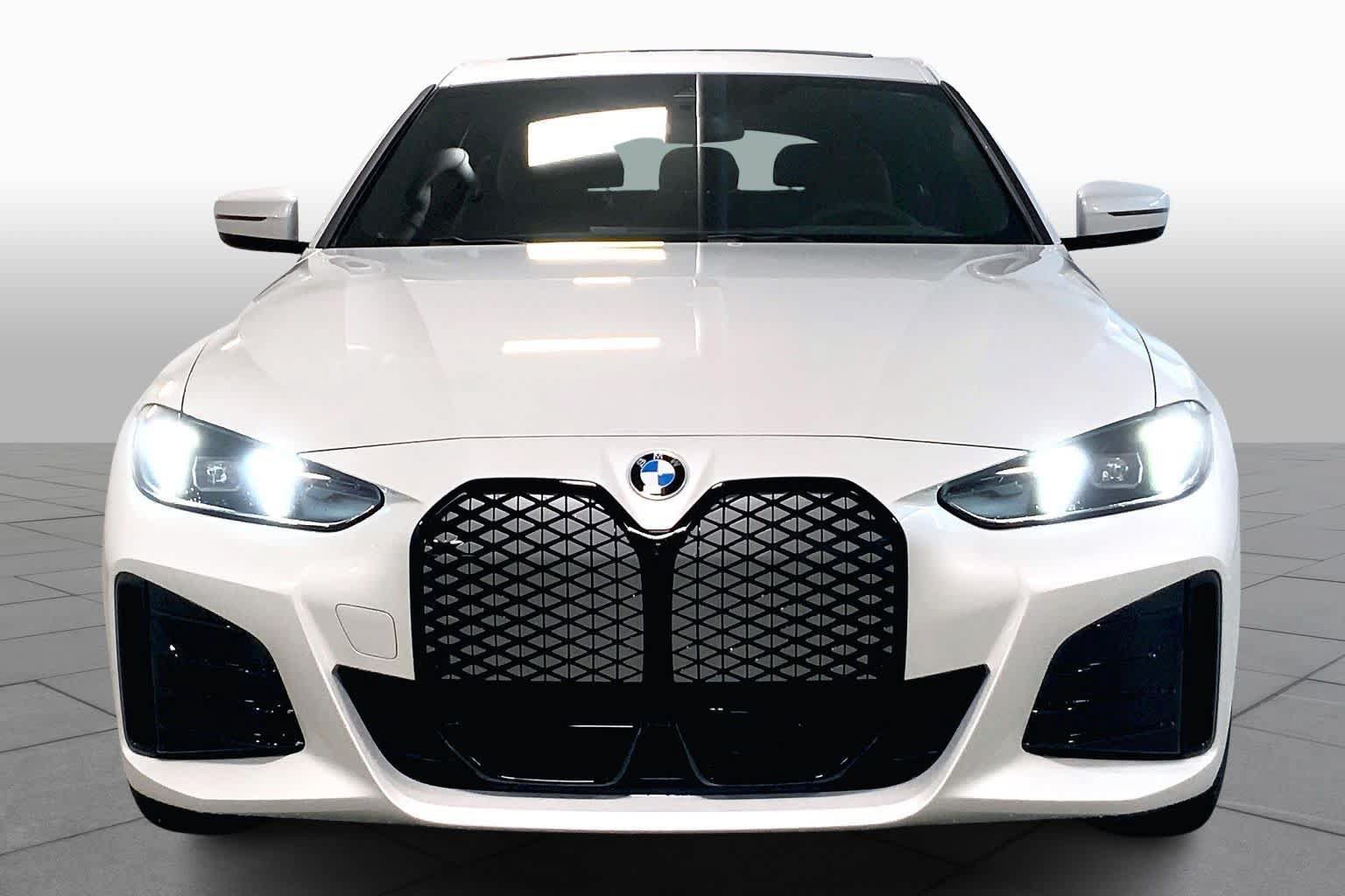 New 2026 BMW i4 xDrive40i w/ M Sport Package AWD/4WD image 3