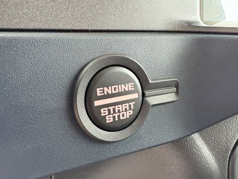 New 2025 Ford Bronco Raptor image 40