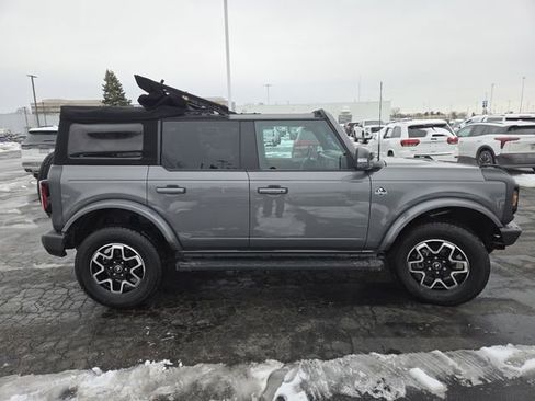 Used 2022 Ford Bronco Outer Banks image 21