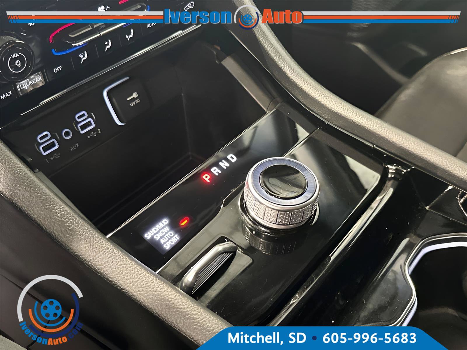 Used 2023 Jeep Grand Cherokee L Limited AWD/4WD image 22