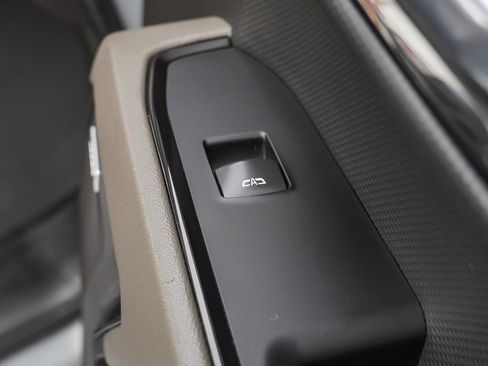 Used 2024 Chevrolet Silverado 1500 ZR2 w/ Technology Package image 30