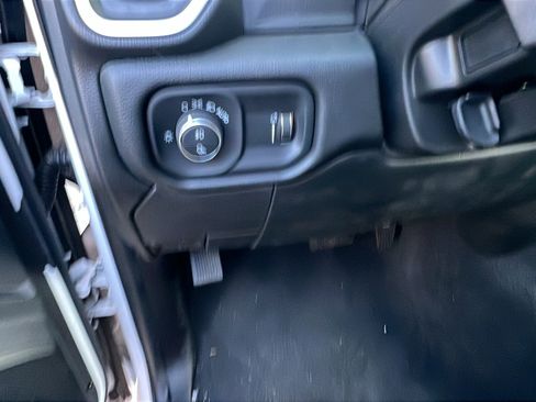 Used 2025 RAM 2500 Lone Star w/ Bed Convenience Group image 21