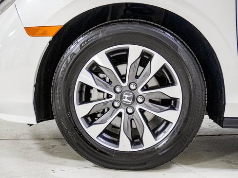 Certified 2023 Honda Odyssey EX-L image 17