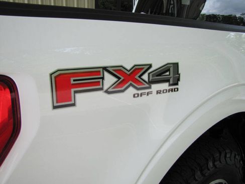 Used 2022 Ford F150 Lariat image 30