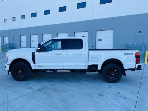 New 2026 Ford F350 Lariat w/ Black Appearance Package image 8