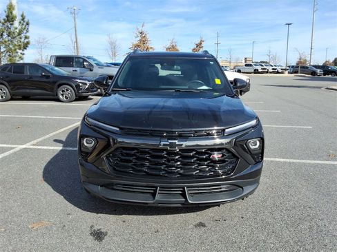Certified 2024 Chevrolet TrailBlazer RS w/ Driver Confidence Package image 2