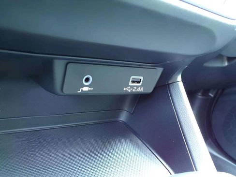 Certified 2025 Subaru Impreza 2.0i image 21