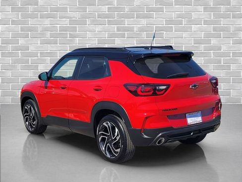 Certified 2026 Chevrolet TrailBlazer RS w/ Convenience Package FWD image 8