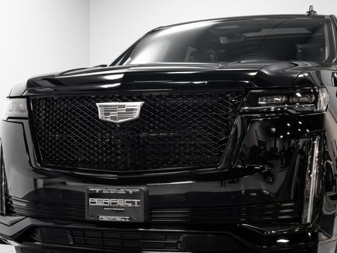 Used 2023 Cadillac Escalade Sport Platinum w/ LPO, ONYX Package image 74