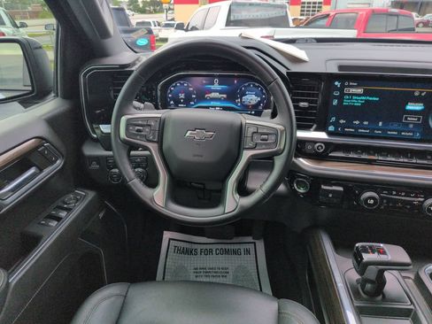 Used 2023 Chevrolet Silverado 1500 RST w/ Rally Edition AWD/4WD image 13