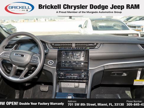 New 2025 Jeep Grand Cherokee Laredo X image 20