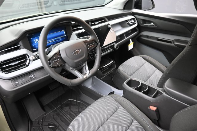 New 2027 Chevrolet Bolt LT w/ Comfort Package FWD image 10