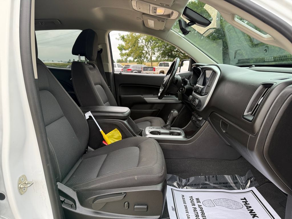 Used 2019 Chevrolet Colorado LT w/ Redline Special Edition AWD/4WD image 40