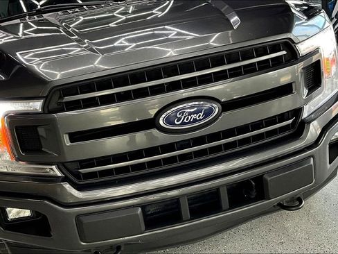 Used 2018 Ford F150 XLT w/ Equipment Group 302A Luxury image 32