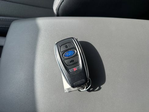 Used 2024 Subaru Crosstrek 2.0i Premium image 18