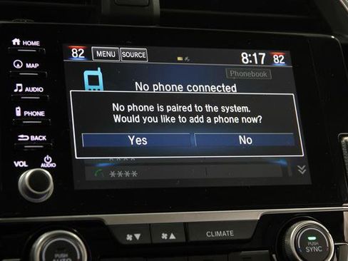 Used 2019 Honda Civic Touring image 12
