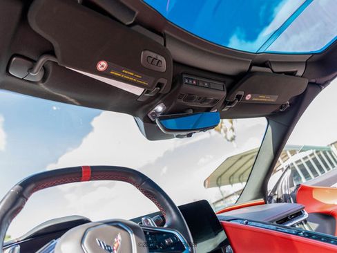 Used 2020 Chevrolet Corvette Stingray Preferred Cpe w/ 2LT Preferred Equipment Group image 40