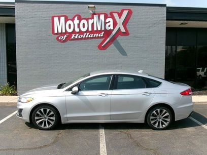 Used 2019 Ford Fusion SE