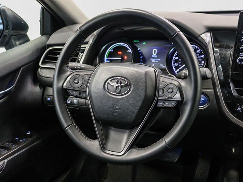 Used 2023 Toyota Camry XSE FWD image 15