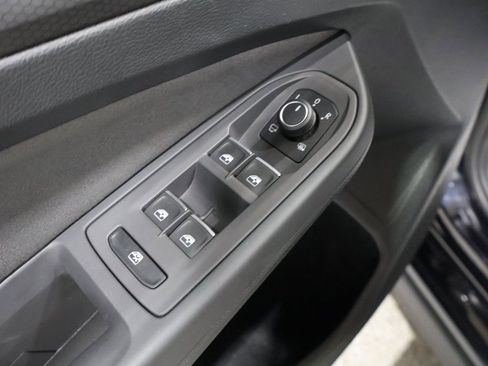 Used 2024 Volkswagen GTI SE image 12