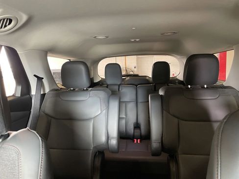 Used 2026 Ford Explorer Active w/ Active Comfort Package image 18