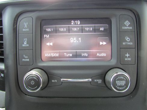 Used 2024 RAM 3500 SLT w/ Quick Order Package 2YG SLT AWD/4WD image 29
