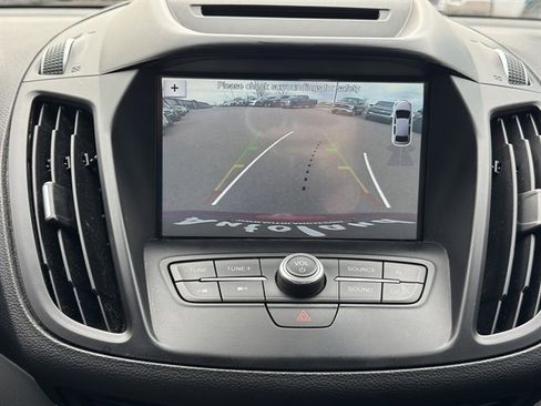 Used 2018 Ford Escape SEL image 17