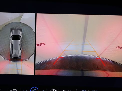 New 2026 Chevrolet Traverse RS image 22